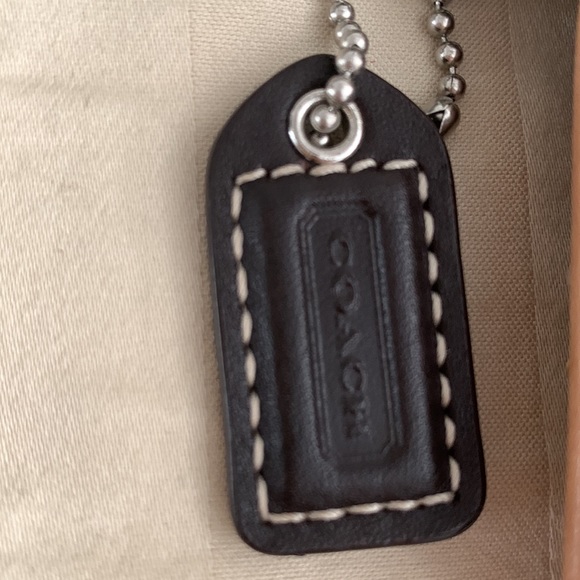 VINTAGE COACH WALLET/WRISTLET - Picture 2 of 10